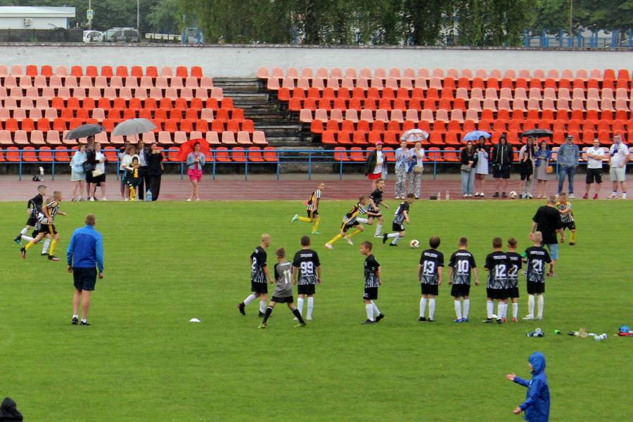 В Кобрине прошел республиканский турнир по футболу Polesie Cup 2024 — кобринские ребята заняли II место