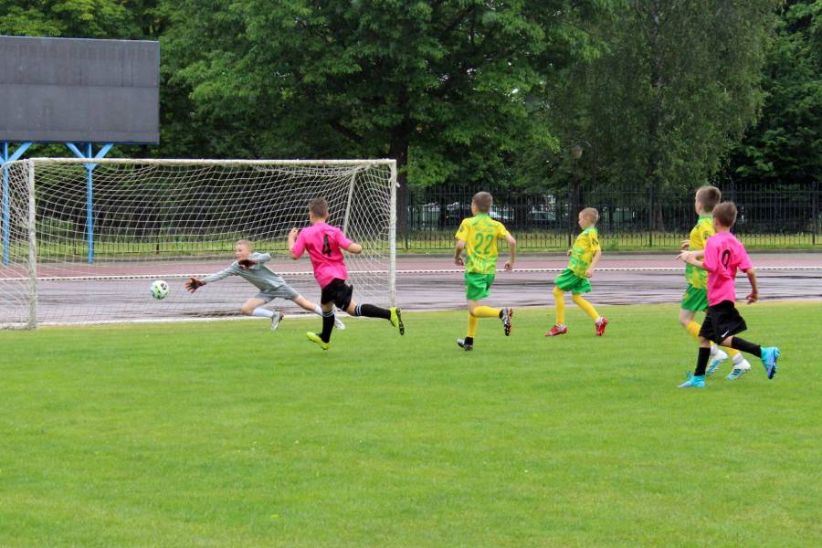 В Кобрине прошел республиканский турнир по футболу Polesie Cup 2024 — кобринские ребята заняли II место