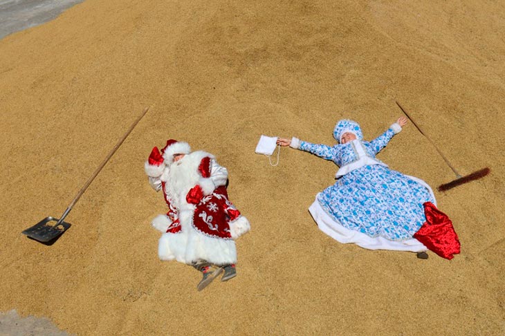 ded moroz i snegurka na polyah 12