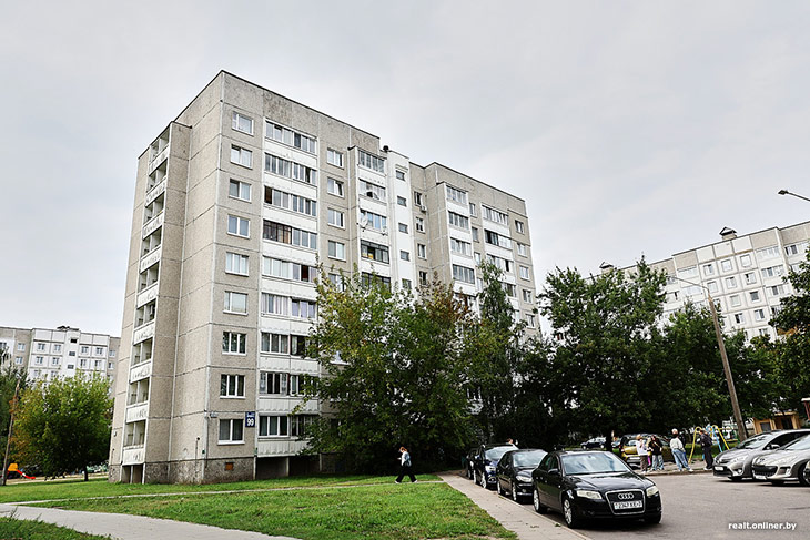 naglyi zhilets 020926 17