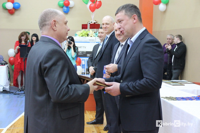 19letpolesyu 0007