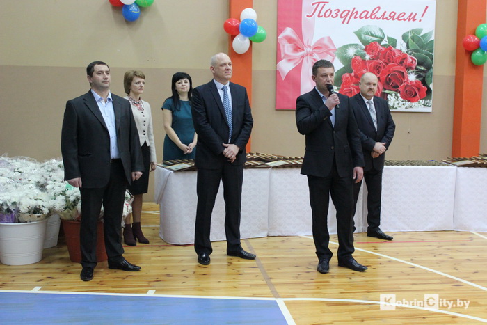 19letpolesyu 0025