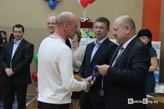 19letpolesyu 0026