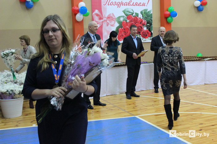 19letpolesyu 0028