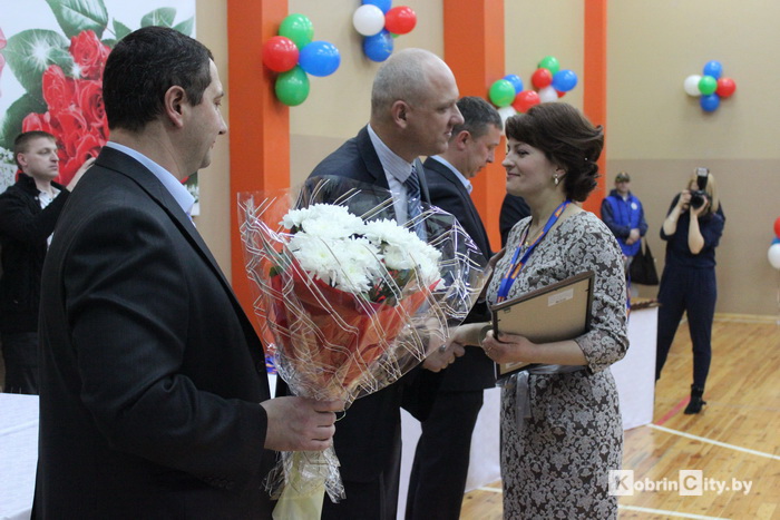 19letpolesyu 0036