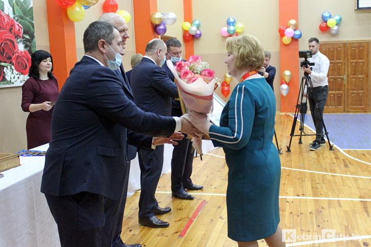 Компании «Полесье» — 23 года! На предприятии чествовали сотрудников, которые проработали 10 и 20 лет