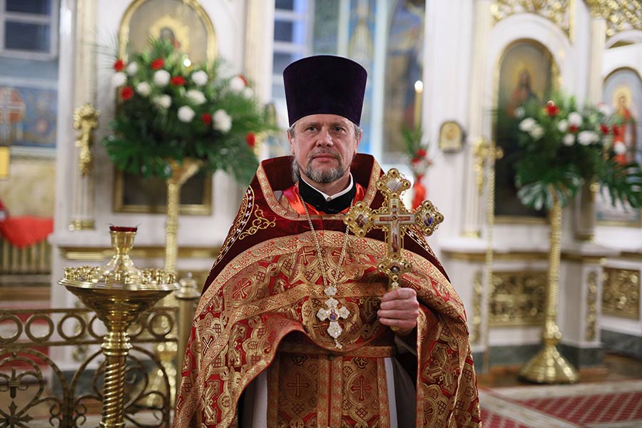 Поздравление благочинного церквей Кобринского округа протоиерея Сергия Утраты со Светлым праздником Пасхи