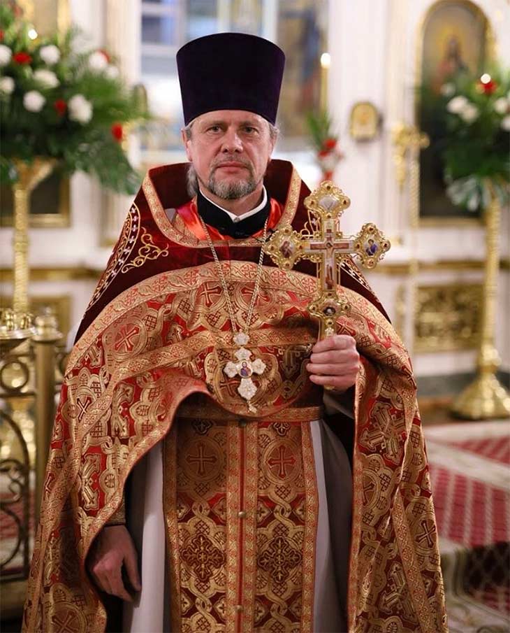 Поздравление благочинного церквей Кобринского района протоиерея Сергия Утраты с Рождеством Христовым
