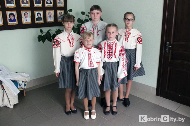 30let imeninskoy shkoleisskustv03