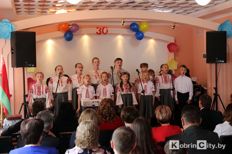 30let imeninskoy shkoleisskustv15