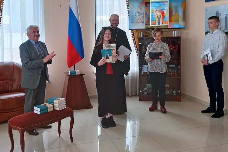 Ребята из Кобрина победители и лауреаты конкурса «Александр Невский в памяти народной»