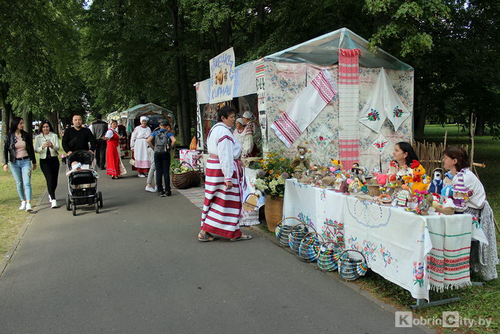 Кобрину исполнилось 735 лет — День города 2022