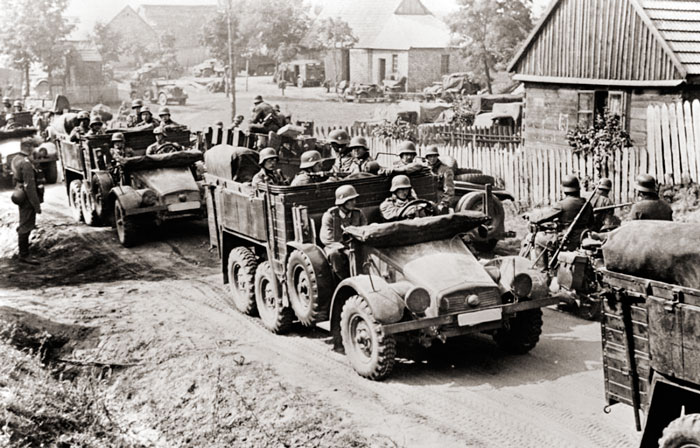 Продвижение немецко-фашистских войск по оккупированной территории