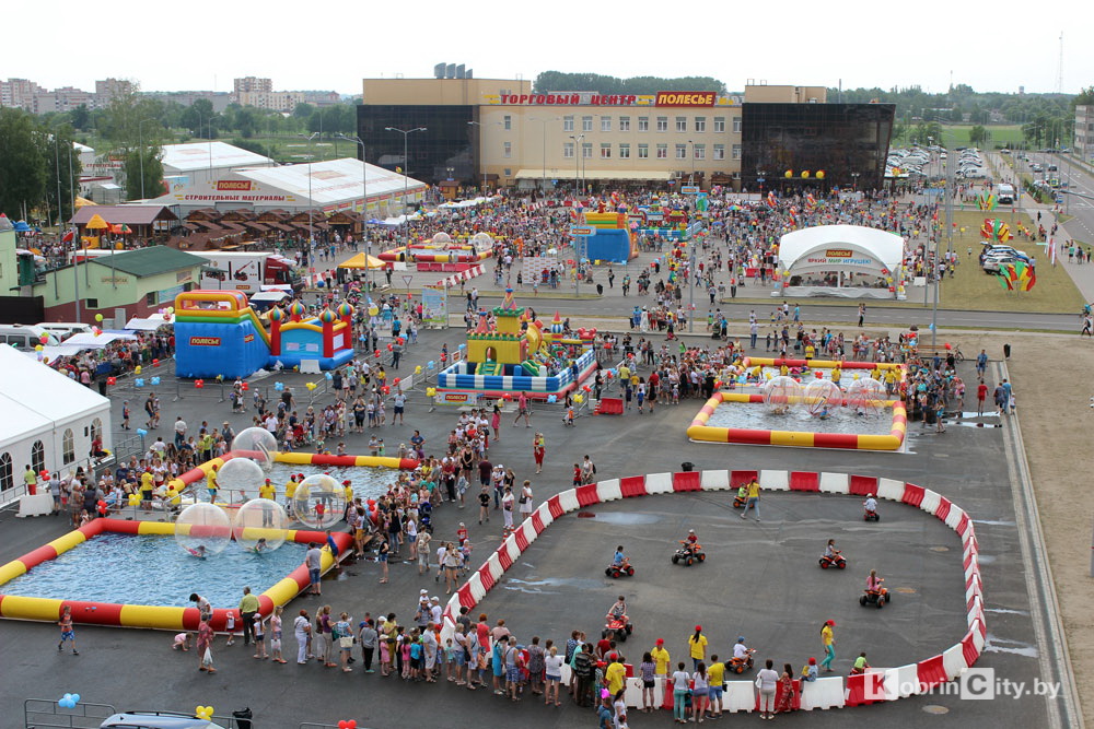 Den igrushki2018 14