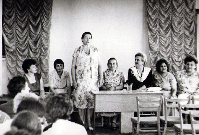 shkola2vipuskniki002