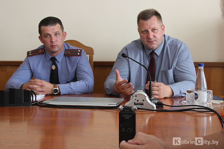 Глава РИК и начальник РОВД об итогах голосования на президентских выборах в Кобринском районе и акциях протеста