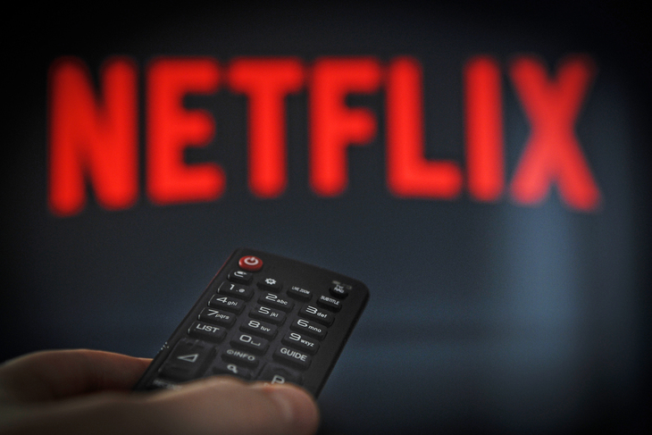 Фильмы и сериалы Netflix: что посмотреть под любое настроение