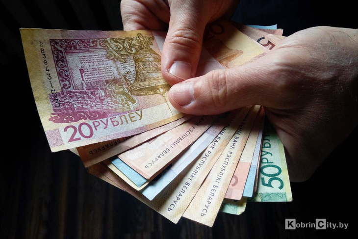 БПМ, зарплаты, пенсии, детские пособия, налоговые ставки: что изменится в Беларуси с 1 февраля