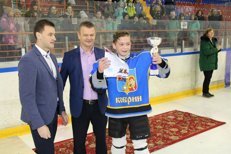 Молодцы! Хоккейная команда СШ №2 г. Кобрина одержала победу в районном этапе соревнований «Золотая шайба»
