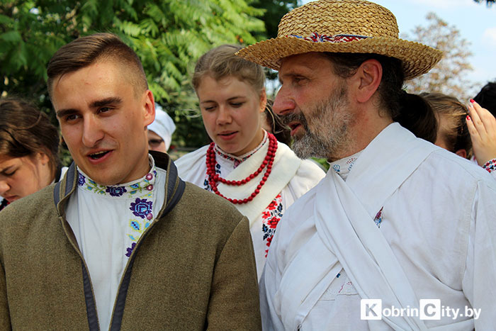 Кобринский район. Праздник деревни Брилево и свадебный обряд по старинным традициям