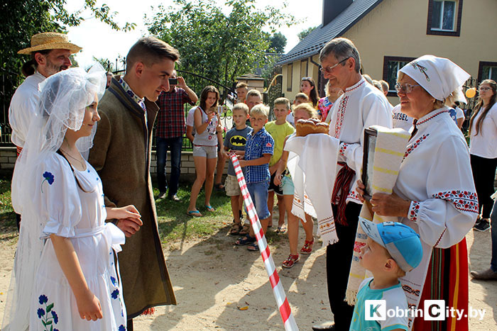 Кобринский район. Праздник деревни Брилево и свадебный обряд по старинным традициям