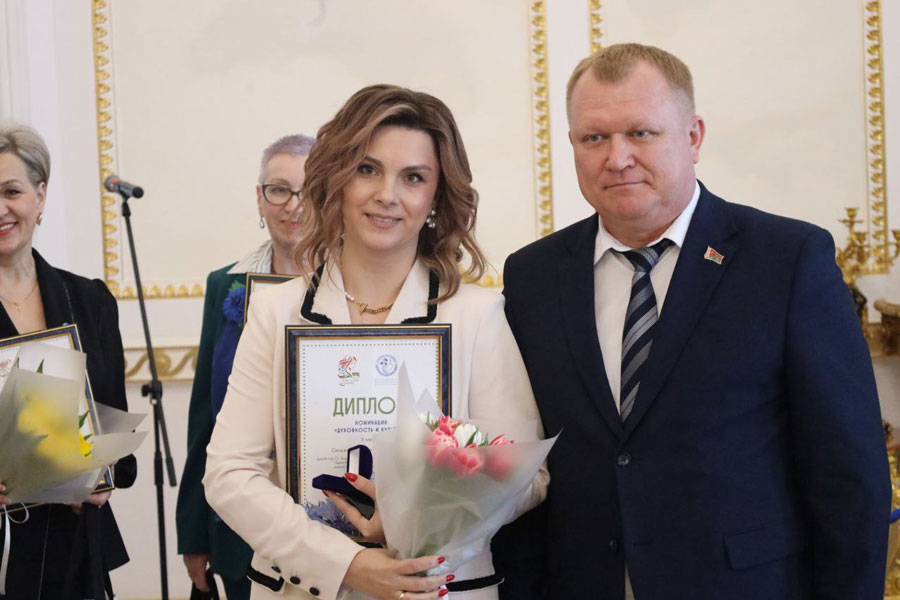 В Коссовском дворце чествовали победительниц конкурса «Женщина года» Брестской области — номинации и лауреаты