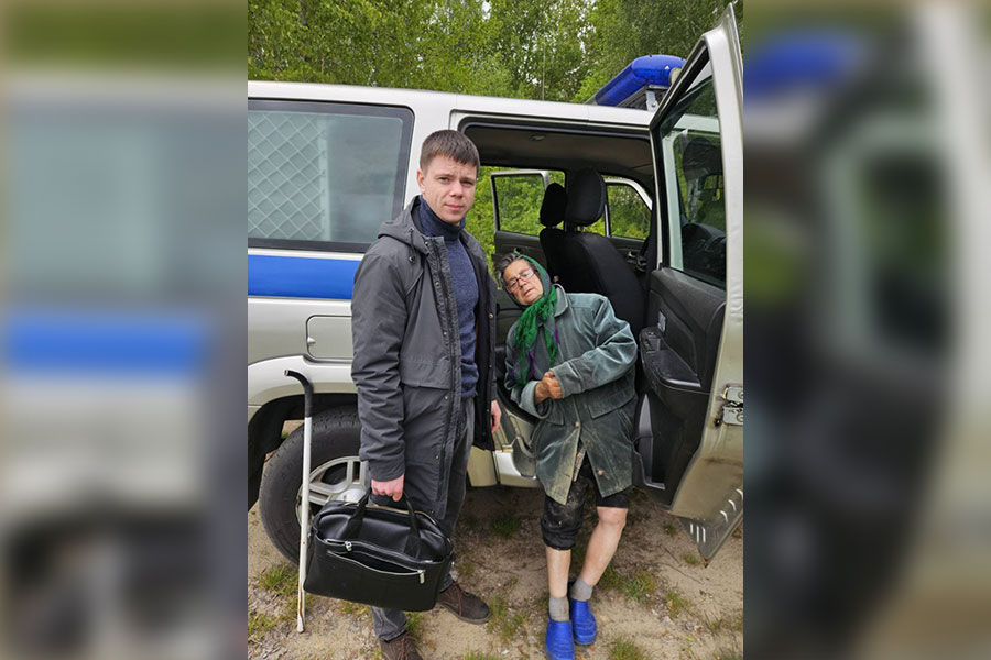 Нашли обессиленную на карьере в конце города: сотрудники РОВД спасли пенсионерку в Кобрине