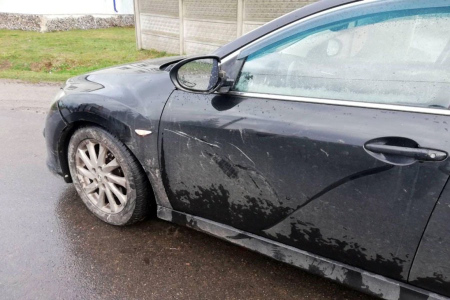 В Кобринском районе Mazda сбила 72-летнего велосипедиста