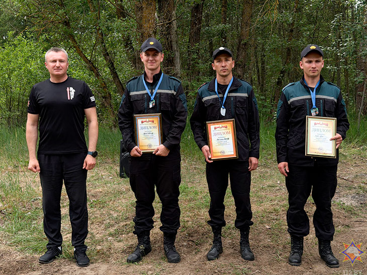 luchiy spasatel plovets 06