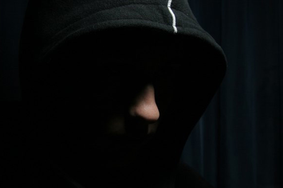 18-летний «дроповод» из Кобрина незаконно передавал реквизиты чужих банковских карт и не только