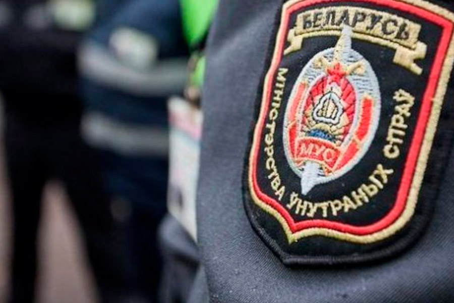 С 27 марта Кобринский район под усиленным контролем РОВД, Департамента охраны и ОМОН. Кого проверяют?