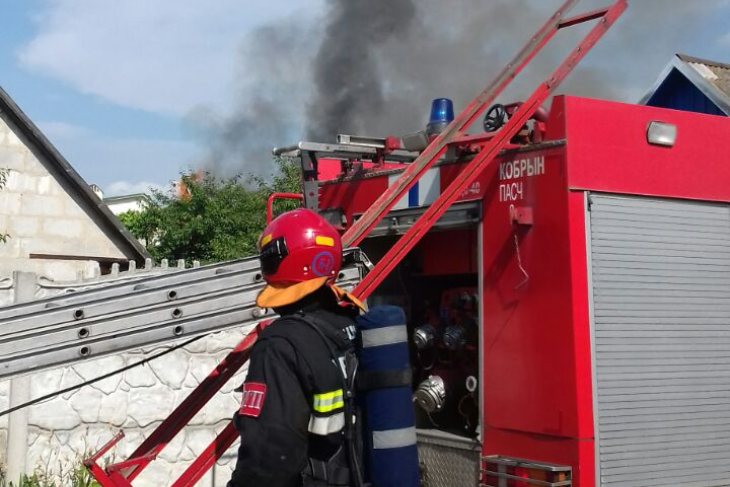 Пожар в Кобрине — 15 июня утром горел жилой двухквартирный дом