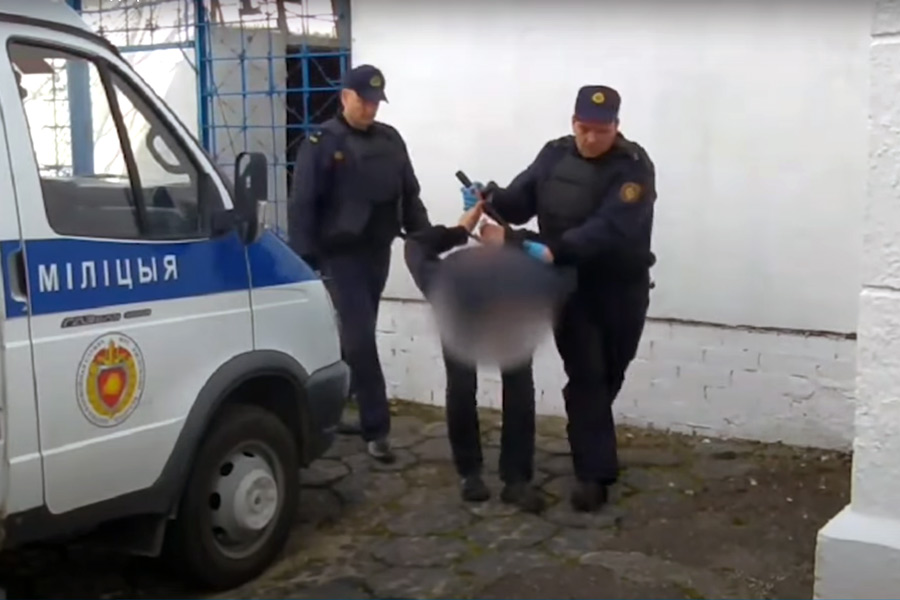 Отца-воспитателя одного из домов семейного типа в Брестской области подозревают в педофилии