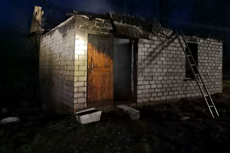 В Кобринском районе за одно утро произошло два пожара, есть погибший