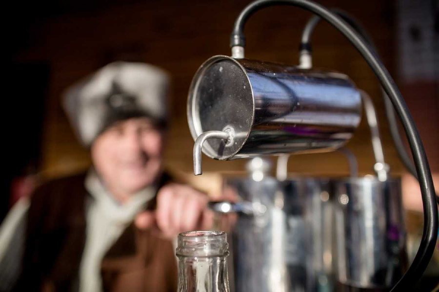  За самогоноварение в Беларуси привлечены более тысячи человек за полгода