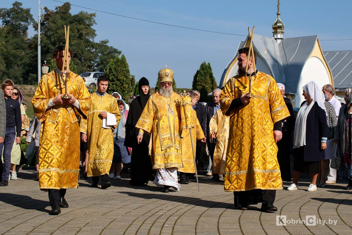 12 сентября в кобринском кафедральном соборе праздновали 800-летие Александра Невского