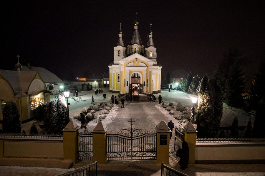 Расписание Богослужений на Рождество Христово в православных храмах Кобрина