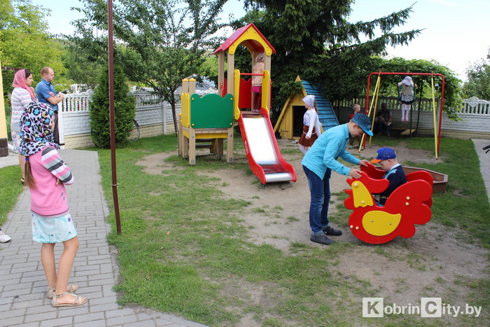 densemyi28