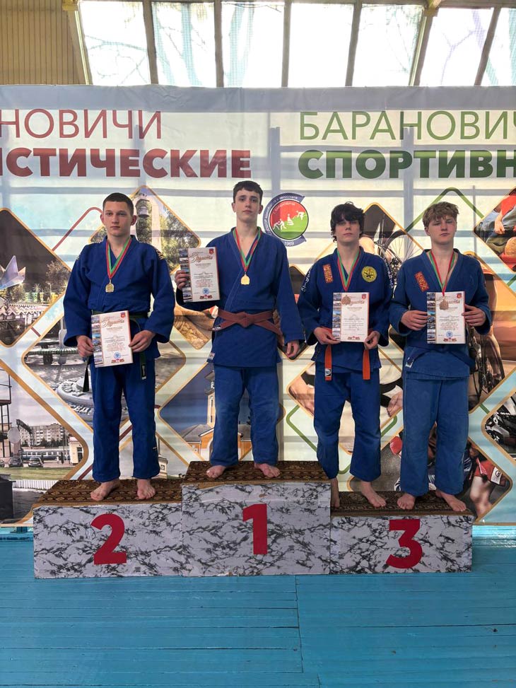 Пять золотых медалей и первое командное место. Кобринчане триумфально выступили на областной спартакиаде по дзюдо