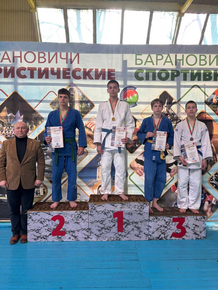 Пять золотых медалей и первое командное место. Кобринчане триумфально выступили на областной спартакиаде по дзюдо
