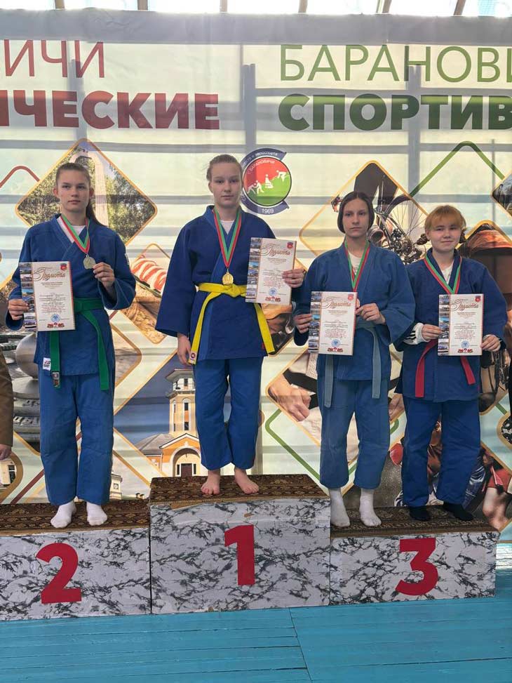 Пять золотых медалей и первое командное место. Кобринчане триумфально выступили на областной спартакиаде по дзюдо