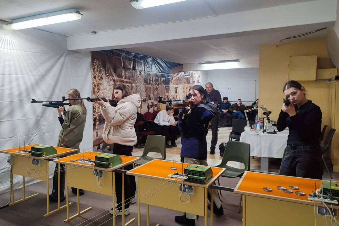 Кобринский колледж сферы обслуживания стал самым метким: итоги стрелковых состязаний ДОСААФ
