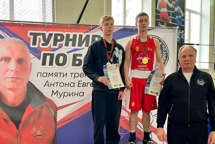 Золото и два серебра завоевали выпускники Кобринской ДЮСШ на первенстве Брестской области по боксу
