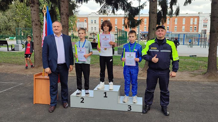 01 sorevnovaniya kart 220925
