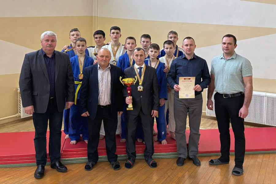 Дзюдоисты из Кобрина выиграли «Кубок Суворова» – обошли 9 команд