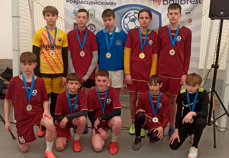 Футболисты ДЮСШ «Радонежское» стали бронзовыми призёрами чемпионата «Берасцейскі мяч 2022/23»