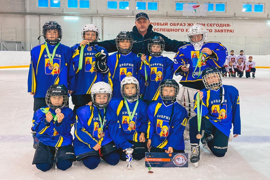 Кобринские хоккеисты привезли из Пружан бронзу турнира «Junior Bulldogs»