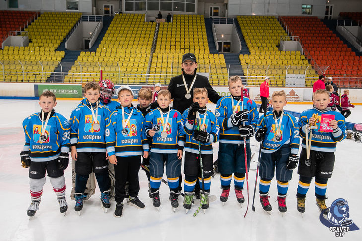 Кобринские хоккеисты привезли домой из Бобруйска серебро турнира Beaver Cup