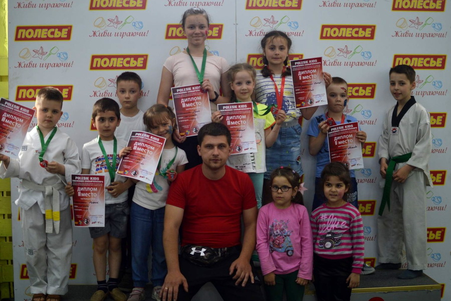 14 медалей завоевали кобринские таэквондисты на турнире Polesie Kids 2021