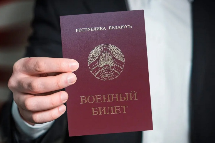 В Беларуси изменили правила воинского учета для женщин: кого призовут в первую очередь